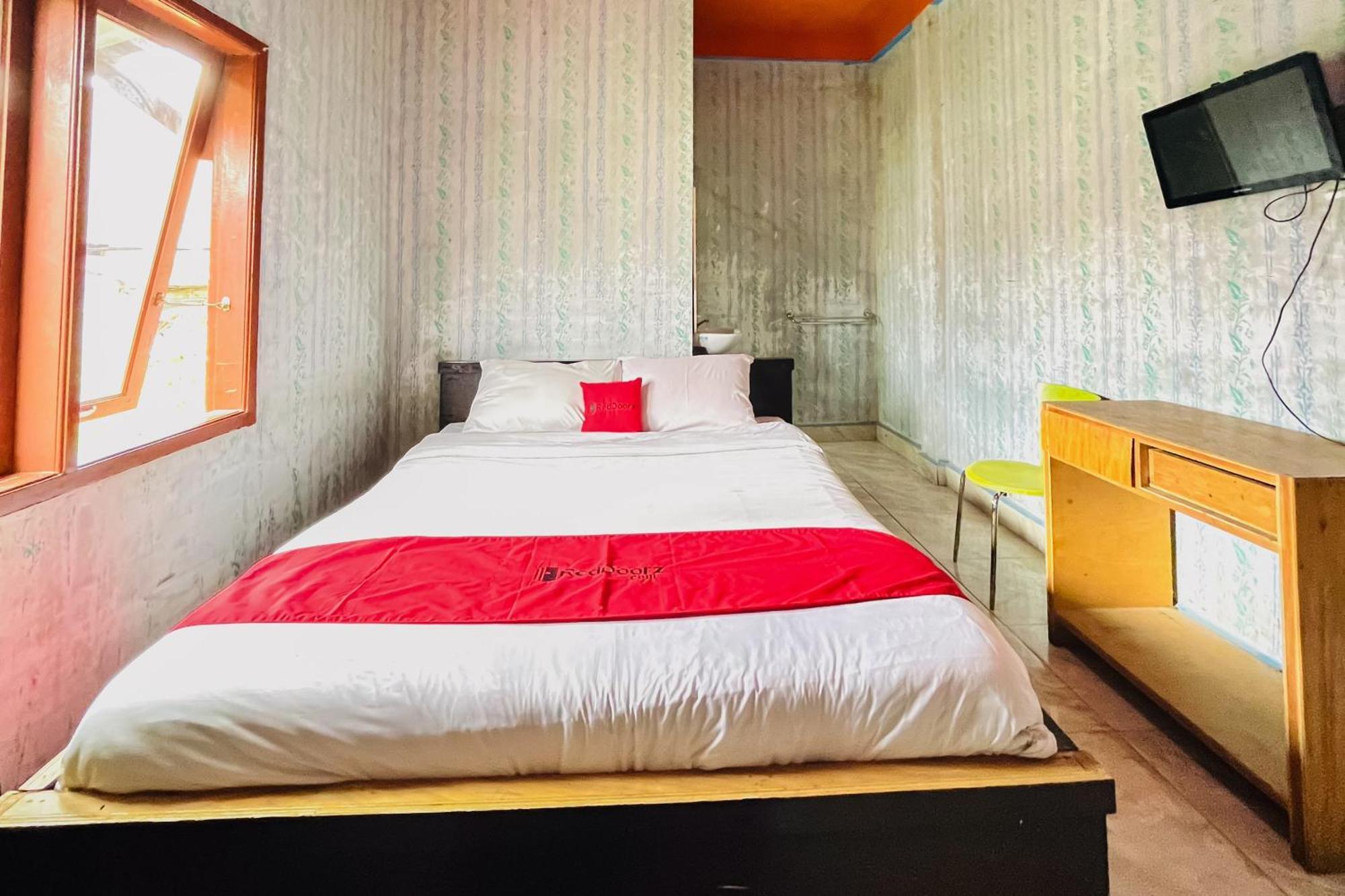 Reddoorz At Serdika Pavilion Berastagi Zewnętrze zdjęcie