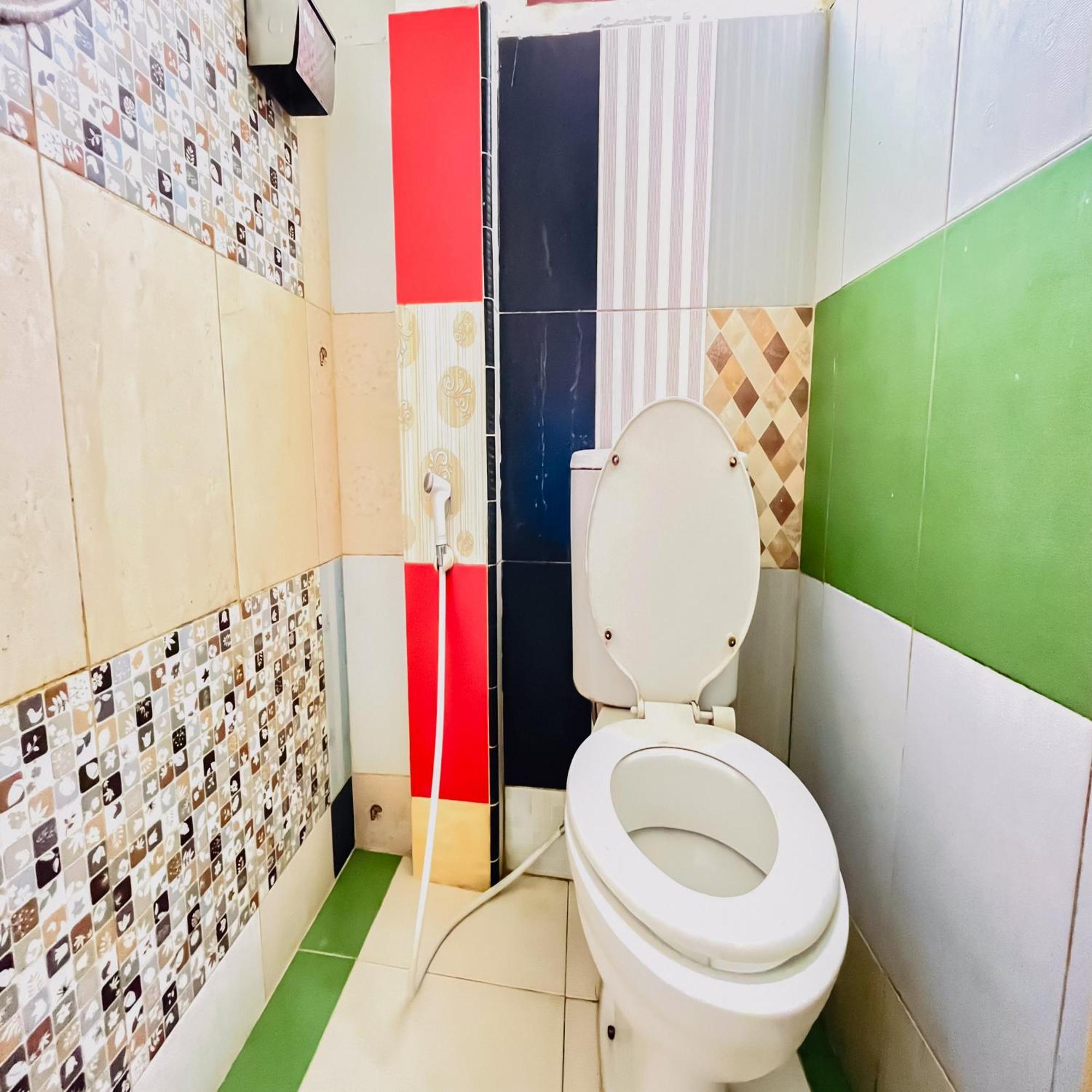 Reddoorz At Serdika Pavilion Berastagi Zewnętrze zdjęcie